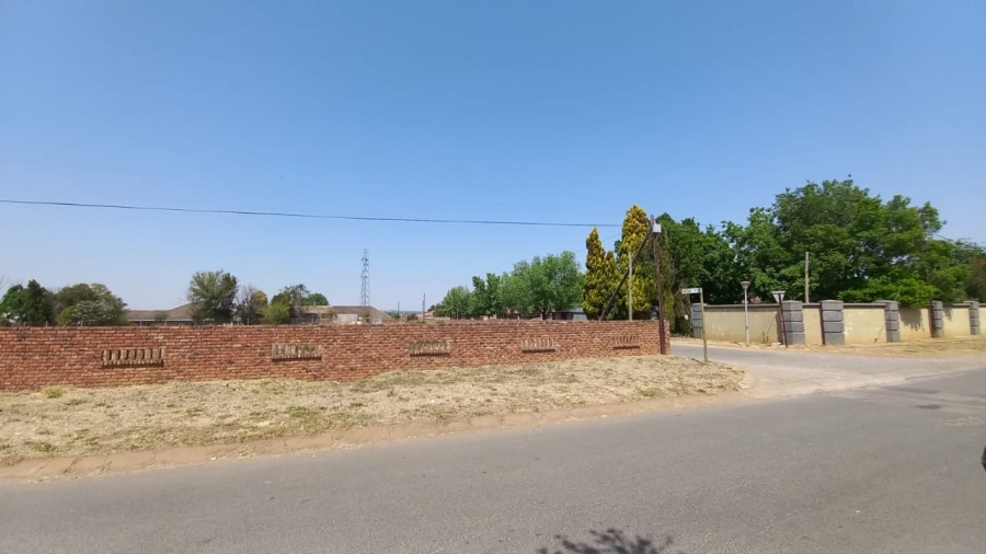 Commercial Property for Sale in Baillie Park North West